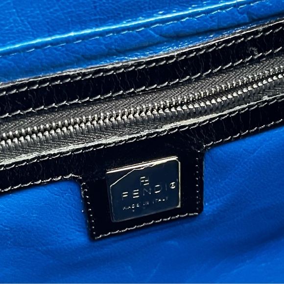 Fendi: RARE Mink Fur Multicolor Dyed Beaver Sheared Mamma Baguette Shoulder Bag - Picture 12 of 17